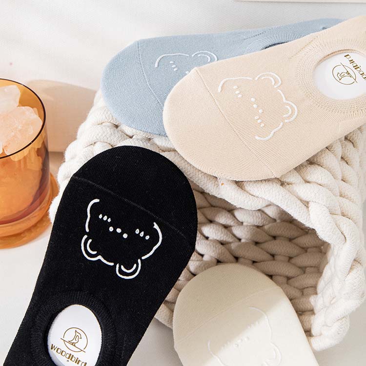🧦 Lot de 6 paires de Chaussettes Bateau Invisibles – Coton Doux, Style Coréen & Motif Ours Mignon 🐻💕